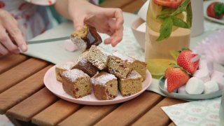 Cranberry Orange Blondie Fondue