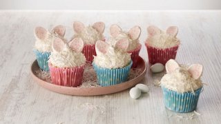 Easter bunny cupcakes