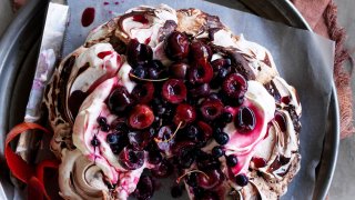 choc berry pav